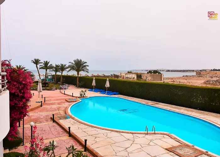 Apartmanhotel Cecelia - Modern Seaview - For Families And Couples Gurdaka